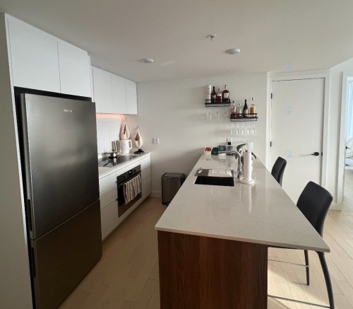 Kitchen - 3901-1245 Rue De Bleury, Montréal (Ville-Marie), QC - Indoor Photo Showing Kitchen With Upgraded Kitchen
