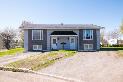 Façade - 649  - 651 Av. Langlais, Saint-Pascal, QC - Outdoor With Facade