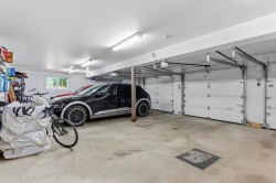 Garage - 
