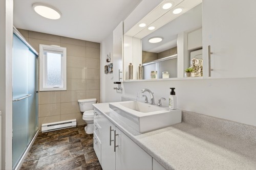 Salle de bains - 28 7E Rue, Fossambault-Sur-Le-Lac, QC - Indoor Photo Showing Bathroom