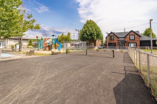 Salle de jeux - 28 7E Rue, Fossambault-Sur-Le-Lac, QC - Outdoor
