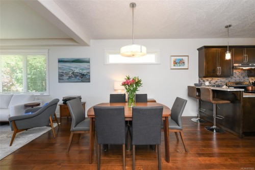 #1-2030 Wallace Ave, Comox, BC 