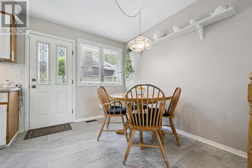 3521 Regal Road, Burlington, ON - Indoor Photo Showing Dining Room