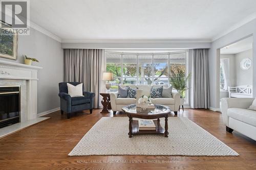 3521 Regal Road, Burlington, ON - Indoor Photo Showing Living Room With Fireplace