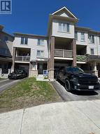 42 AMBEREEN PLACE E Clarington, ON L1C 7H5