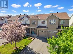 220 OPUS STREET  Ottawa, ON K2S 0J2