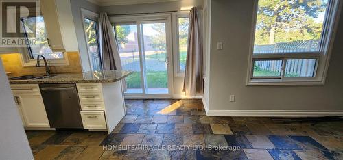 264 Wright Crescent, Ajax, ON - Indoor
