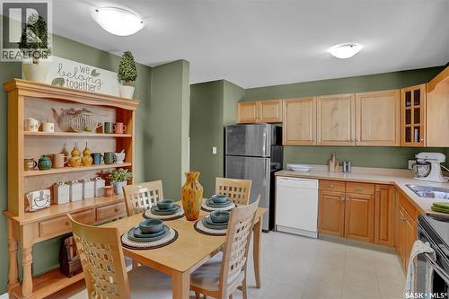 23 Hind Street, Regina, SK - Indoor