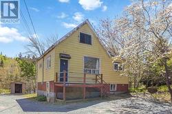 581 Purcells Cove Road  Halifax, NS B3P 0K3