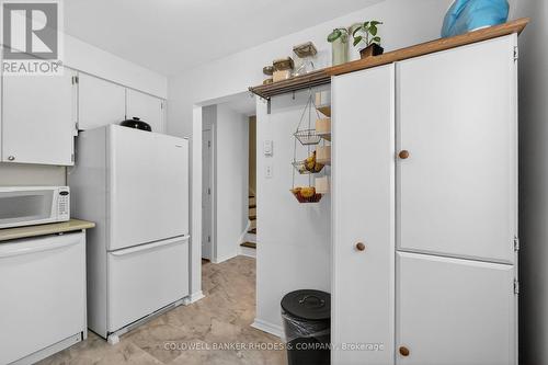 17 Pixley Private, Ottawa, ON - Indoor Photo Showing Kitchen