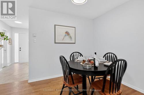 17 Pixley Private, Ottawa, ON - Indoor Photo Showing Dining Room