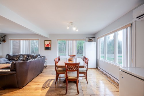 Dining Room - 115 Route 219 S., Hemmingford - Canton, QC - Indoor
