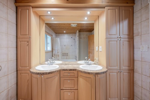 Bathroom - 115 Route 219 S., Hemmingford - Canton, QC - Indoor Photo Showing Bathroom