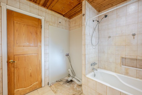 Bathroom - 115 Route 219 S., Hemmingford - Canton, QC - Indoor Photo Showing Bathroom