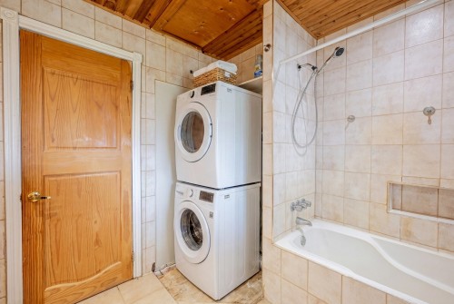 Bathroom - 115 Route 219 S., Hemmingford - Canton, QC - Indoor Photo Showing Laundry Room