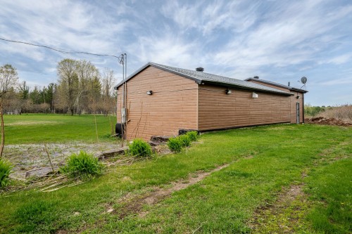 Warehouse - 115 Route 219 S., Hemmingford - Canton, QC - Outdoor