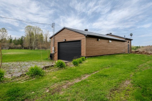 Warehouse - 115 Route 219 S., Hemmingford - Canton, QC - Outdoor