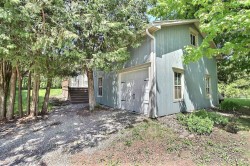 Garage - 