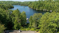 Vue sur l'eau - 