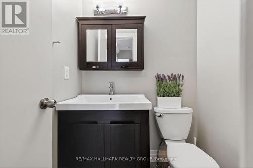 79 Dossetter Way, Ottawa, ON - Indoor Photo Showing Bathroom