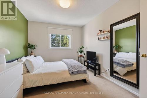 79 Dossetter Way, Ottawa, ON - Indoor Photo Showing Bedroom