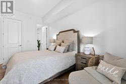 Primary Bedroom - 