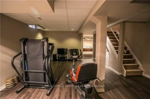 6517 Warbler Lane, Mississauga, ON - Indoor