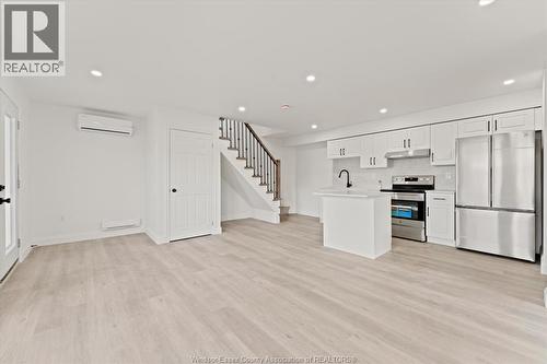 702 Pierre Unit# 1, Windsor, ON - Indoor Photo Showing Kitchen