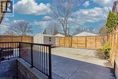 4 Colgate Court, Hamilton, ON - Outdoor