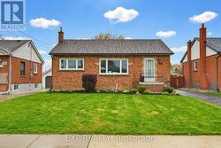 51 BROMLEY ROAD  Hamilton, ON L9A 2E1