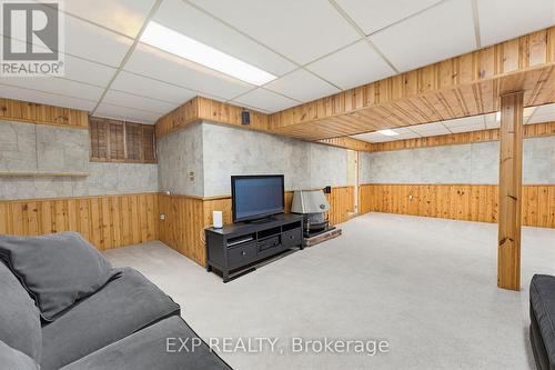 51 Bromley Road, Hamilton, ON - Indoor Photo Showing Other Room