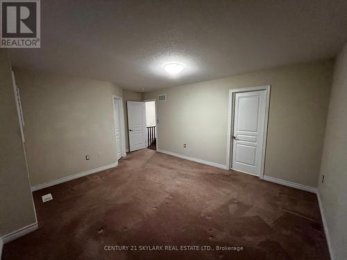 96 Charleswood Crescent, Hamilton, ON - Indoor Photo Showing Other Room