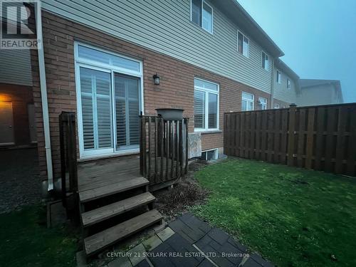 96 Charleswood Crescent, Hamilton, ON - Outdoor With Exterior