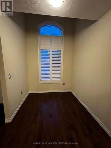 96 Charleswood Crescent, Hamilton, ON - Indoor Photo Showing Other Room