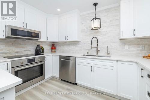 486 Code Drive, Montague, ON - Indoor Photo Showing Kitchen With Upgraded Kitchen