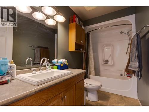 1930 E Bittner Road, Prince George, BC - Indoor Photo Showing Bathroom