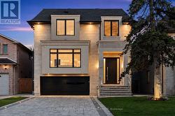 23 TERRACE AVENUE Toronto, ON M2R 1E8