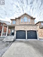 4 CAMPVIEW STREET Whitby, ON L1R 0K5