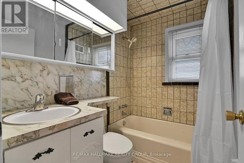 2nd floor - Bathroom 4 piece - 1230 Major Street, Ottawa, ON - Indoor Photo Showing Bathroom