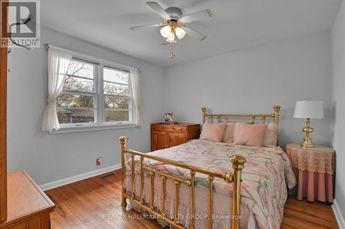 2nd floor - Bedroom (2) - 1230 Major Street, Ottawa, ON - Indoor Photo Showing Bedroom