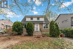 1272 LIVINGSTONE AVENUE  Ottawa, ON K1H 7P8