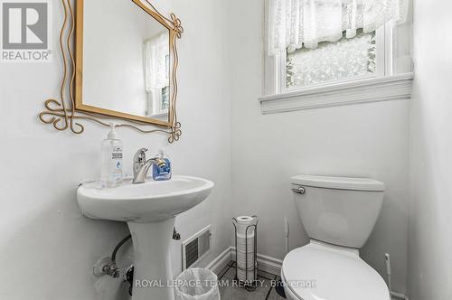 1272 Livingstone Avenue, Ottawa, ON - Indoor Photo Showing Bathroom