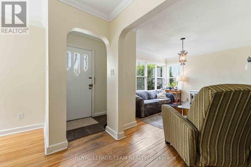 1272 Livingstone Avenue, Ottawa, ON - Indoor
