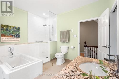 82 Second Avenue, Ottawa, ON - Indoor Photo Showing Bathroom