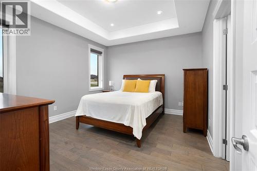 1808 Cypress, Windsor, ON - Indoor Photo Showing Bedroom