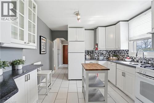 115 Empress Avenue, Hamilton, ON - Indoor Photo Showing Kitchen With Double Sink