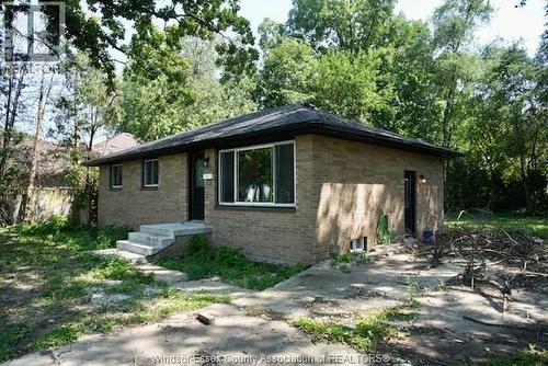 955 Roseland, Windsor, ON - Outdoor
