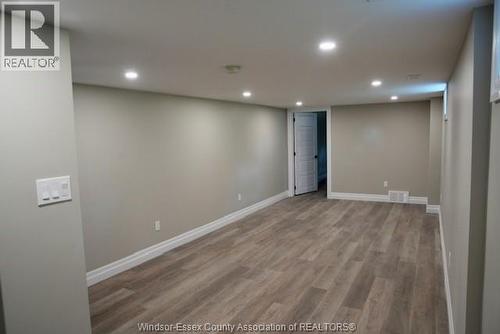 955 Roseland, Windsor, ON - Indoor
