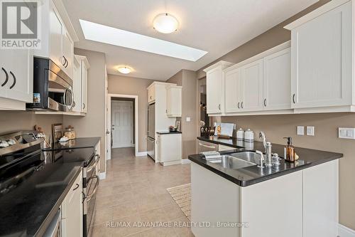 28 - 2615 Colonel Talbot Road, London South (South K), ON - Indoor Photo Showing Kitchen With Double Sink