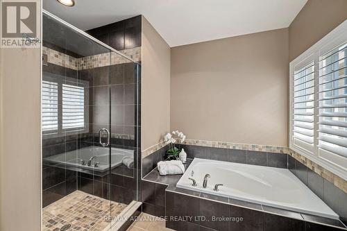 28 - 2615 Colonel Talbot Road, London South (South K), ON - Indoor Photo Showing Bathroom